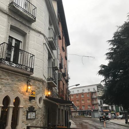 Apartamento Charcos de Gredos Arenas de San Pedro Exterior foto